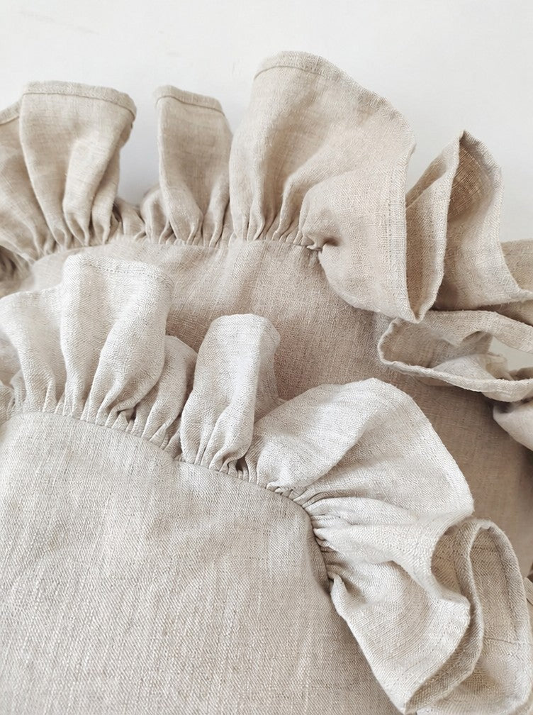 Ruffled Linen Pillow Cover - Soft Pastel - oatmeal